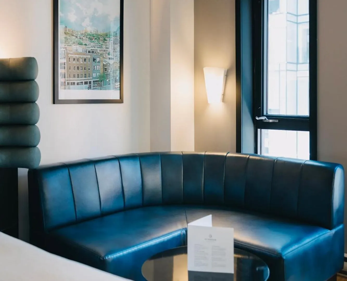 *** Hotel Le Dauphin Montreal Centre-Ville Canada