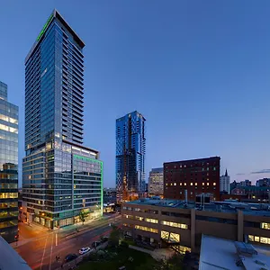 & - Centre-ville Ouest By Ihg Montreal